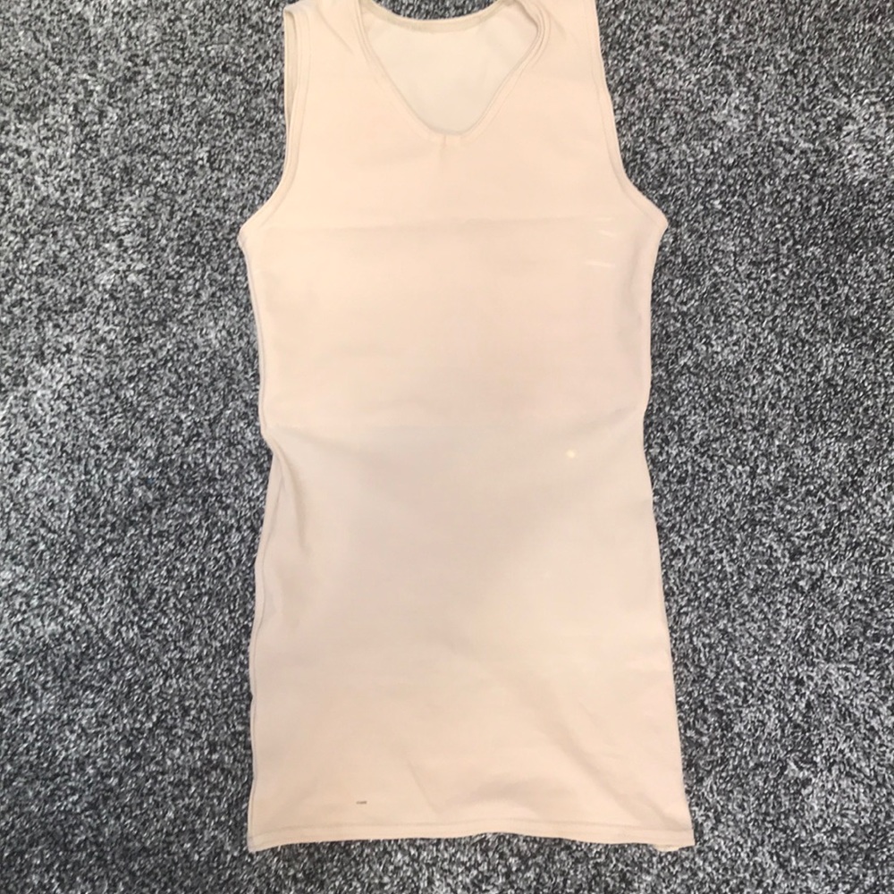 Chest binder - Picture 3 of 3